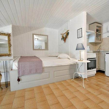 Athina Guesthouse Đảo Hydra Ngoại thất bức ảnh
