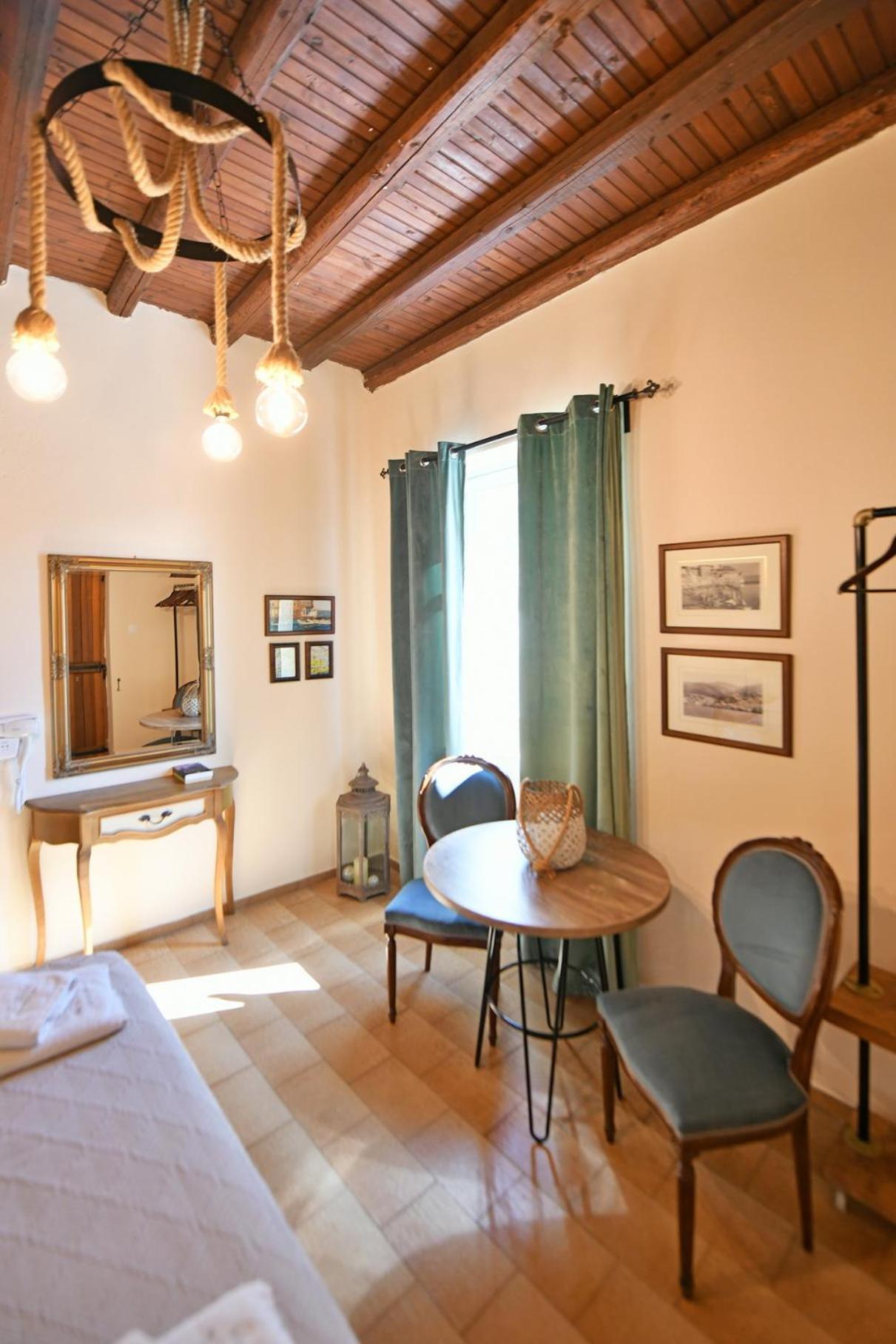 Athina Guesthouse Đảo Hydra Ngoại thất bức ảnh