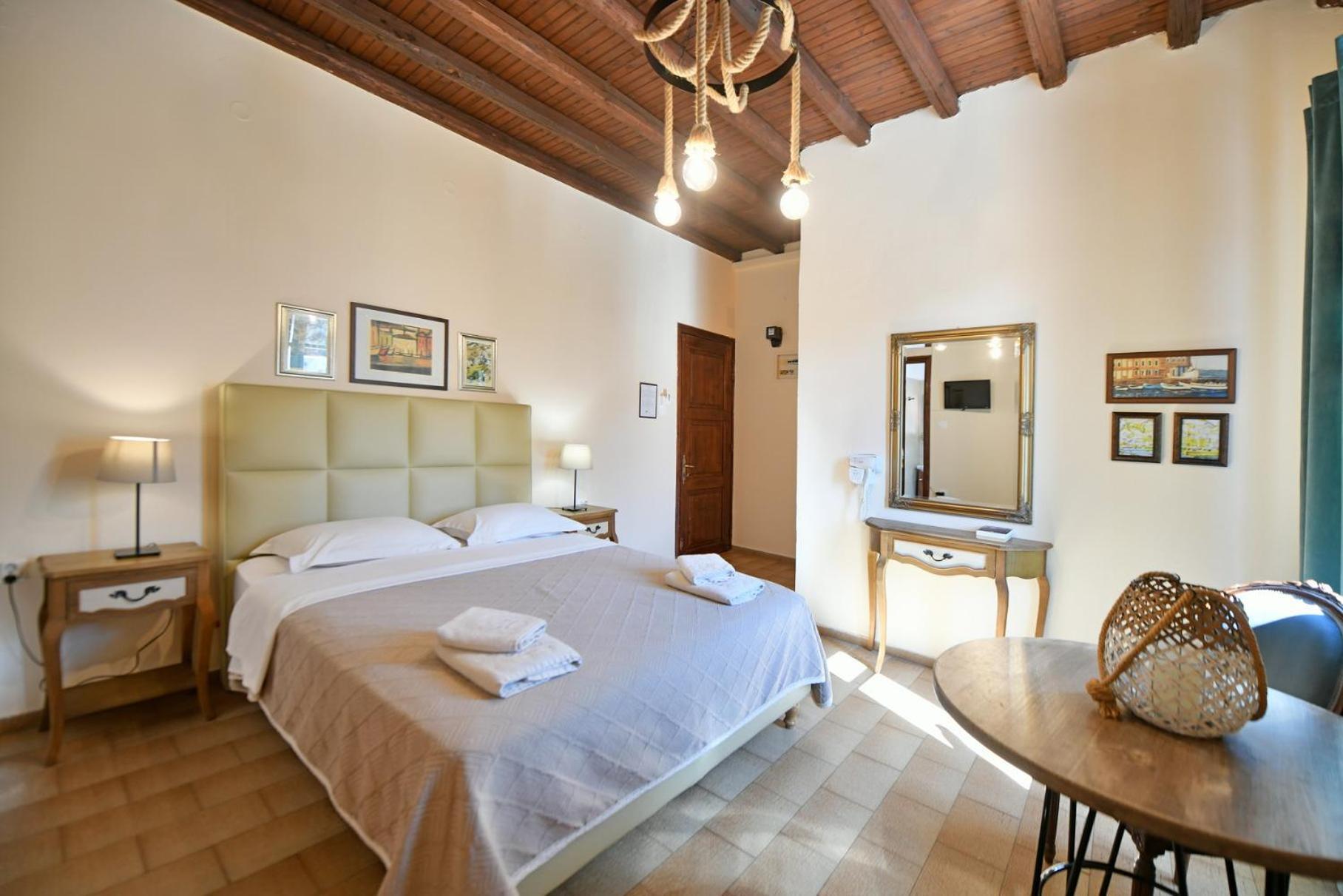 Athina Guesthouse Đảo Hydra Ngoại thất bức ảnh